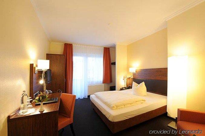 Hotel Flora Düsseldorf Habitación foto